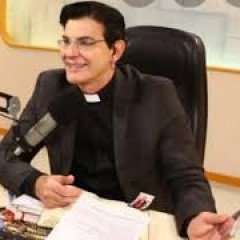 PADRE REGINALDO MANZOTTI